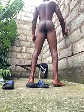 Makemecum634941 online show from 11/12/25, 08:37