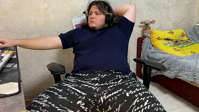 desiredude9 online show from 10/09/25, 06:39