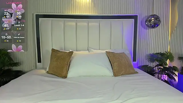 MariathLittle online show from 09/26/25, 05:17