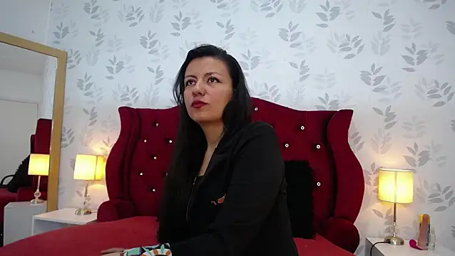 MargarettCooper online show from 11/10/25, 12:15