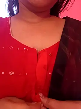 Snapshot of Aaradhya_Sharma chatting on 10/12/25, 09:19 Aaradhya Sharma online show from 10/12/25, 09:19