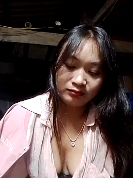 lusy-bae online show from 10/28/25, 12:41