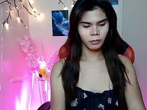 Snapshot of dianne_swift chatting on 11/04/25, 09:08 dianne swift online show from 11/04/25, 09:08