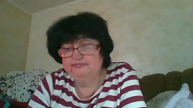 MilaSky5303 online show from 10/29/25, 10:06