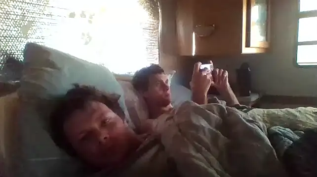 DeafGuyProud389 online show from 11/09/25, 05:55