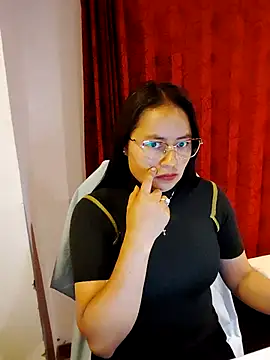 Daliz Leon online show from 11/11/25, 11:27