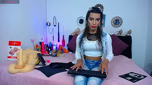 Starhott  online show from 10/16/25, 12:39