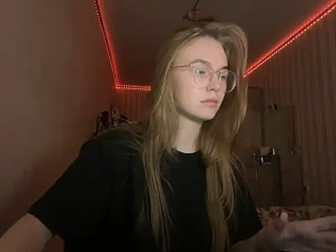 bellameow88 online show from 11/03/25, 11:44