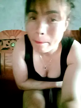 Snapshot of Maymay0033 chatting on 09/17/25, 11:39 Maymay0033 online show from 09/17/25, 11:39