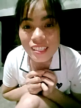 Snapshot of Maymay0033 chatting on 09/30/25, 12:21 Maymay0033 online show from 09/30/25, 12:21