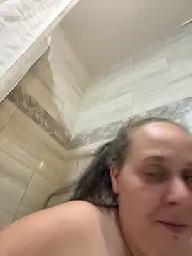 Snapshot of exotictastingexotic chatting on 09/30/25, 03:33 exotictastingexotic online show from 09/30/25, 03:33