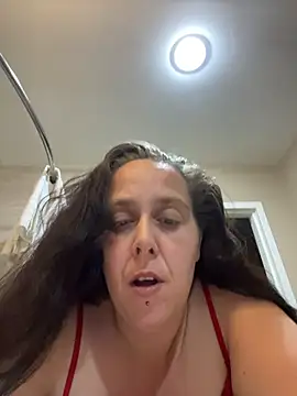 Snapshot of exotictastingexotic chatting on 10/24/25, 02:52 exotictastingexotic online show from 10/24/25, 02:52