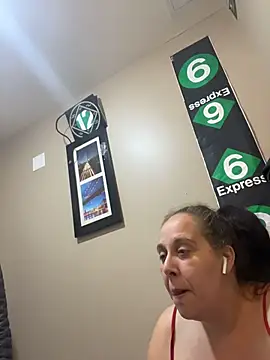 Snapshot of exotictastingexotic chatting on 10/25/25, 10:04 exotictastingexotic online show from 10/25/25, 10:04