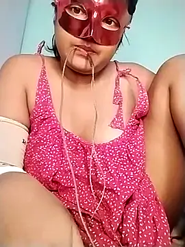 Snapshot of mimi87hoty chatting on 11/13/25, 05:45 mimi87hoty online show from 11/13/25, 05:45