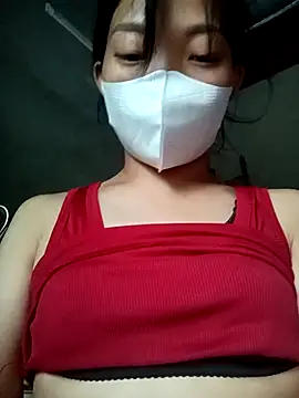 Snapshot of Ananine chatting on 09/15/25, 12:43 Ananine online show from 09/15/25, 12:43