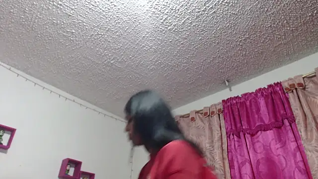 Snapshot of Lolitaa_ran chatting on 10/03/25, 03:14 Lolitaa ran online show from 10/03/25, 03:14