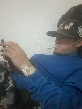 Loquendo2201 online show from 10/11/25, 03:39