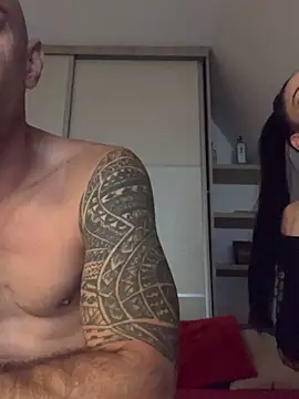 Enriko Aisah2025 online show from 09/25/25, 07:28