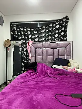 Miss-Jimena online show from 10/18/25, 07:42