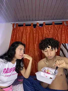 Snapshot of Nezuko-uWux chatting on 11/07/25, 06:57 Nezuko-uWux online show from 11/07/25, 06:57