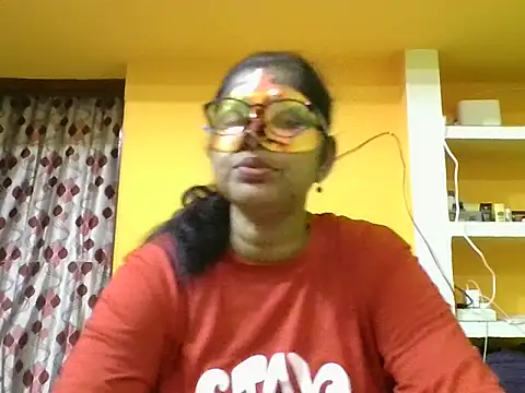 Snapshot of kavya1 chatting on 09/24/25, 01:36 kavya1 online show from 09/24/25, 01:36
