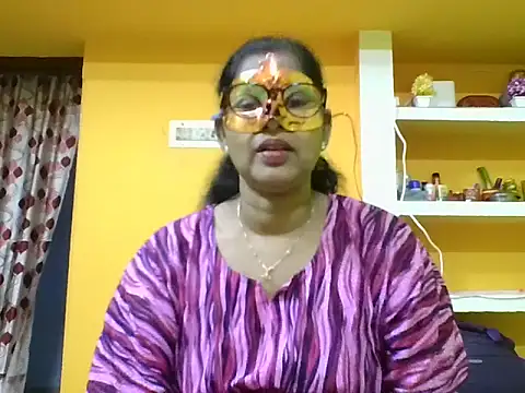 kavya1 online show from 10/10/25, 02:49