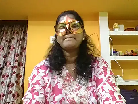 kavya1 online show from 10/20/25, 05:19