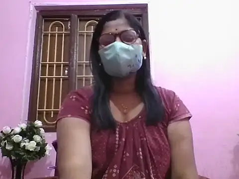 kavya1 online show from 11/19/25, 07:30