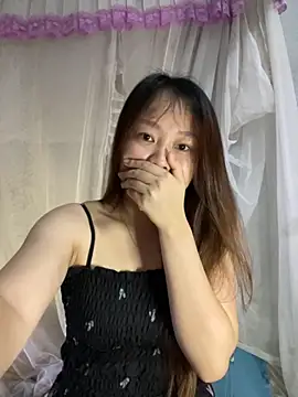 Hinne07 online show from 09/23/25, 12:13