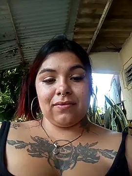 snow belle online show from 10/11/25, 03:21