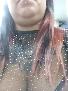 snow belle online show from 11/07/25, 10:54