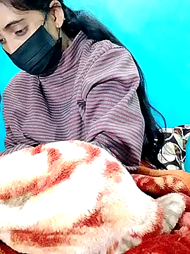 Snapshot of Pahadi_couple chatting on 10/30/25, 06:08 Pahadi couple online show from 10/30/25, 06:08