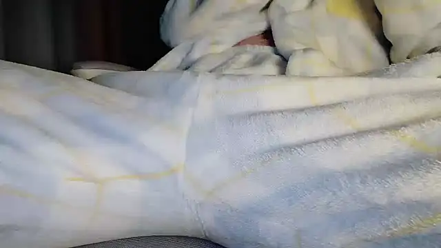 Dancer03 online show from 11/18/25, 03:16