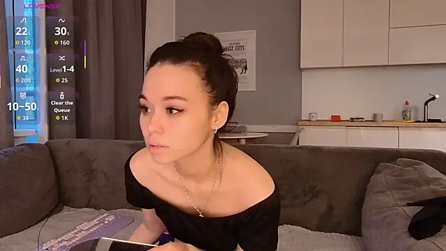 Missss Eva online show from 12/03/25, 07:16