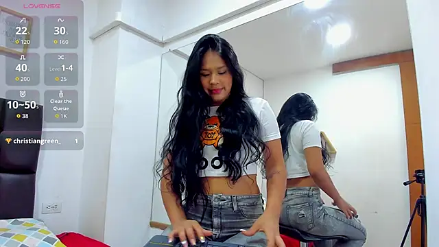 karol bustamante online show from 10/17/25, 12:08