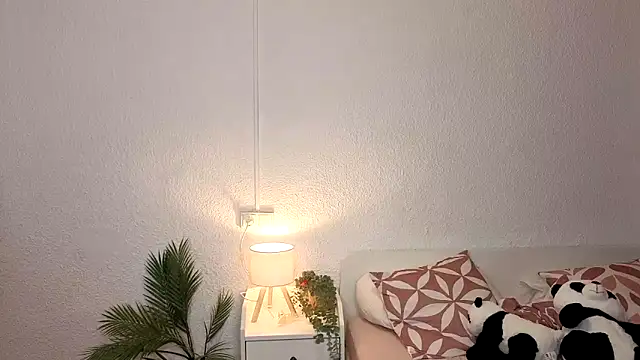 lillypanda online show from 09/29/25, 07:08