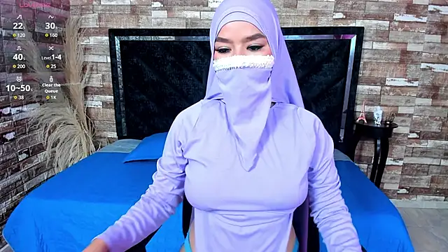 Snapshot of Amal_Bakir chatting on 10/24/25, 12:19 Amal Bakir online show from 10/24/25, 12:19