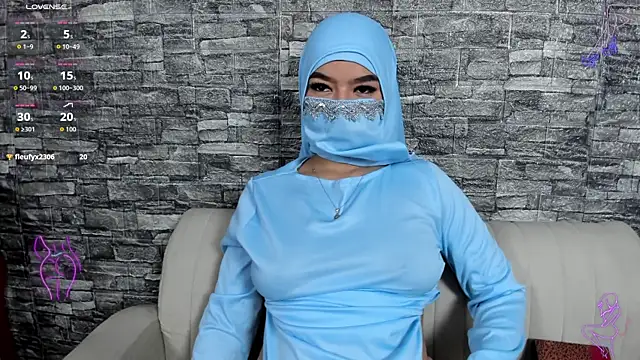 Snapshot of Amal_Bakir chatting on 10/26/25, 12:38 Amal Bakir online show from 10/26/25, 12:38