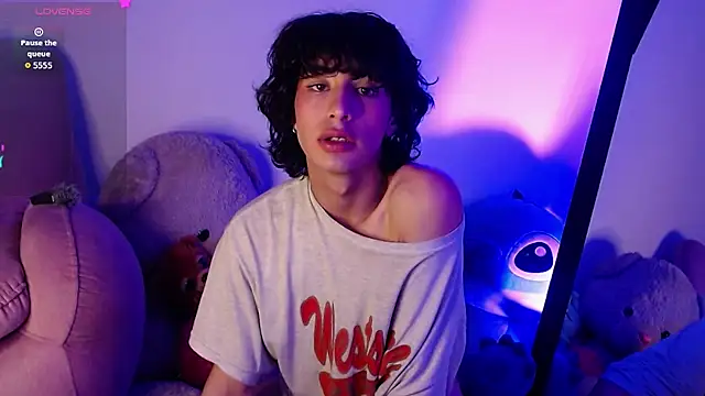 saanti foxs online show from 11/06/25, 12:33