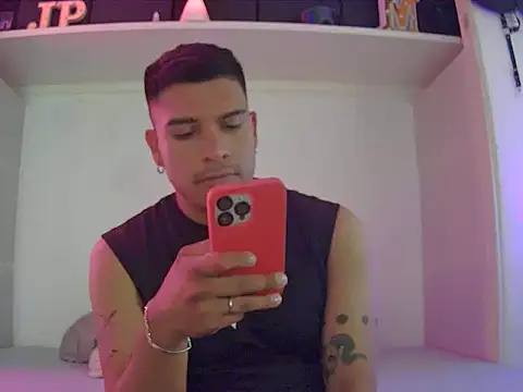 Romario28 online show from 10/15/25, 08:31