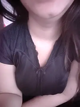 Snapshot of Dimple_sexxy chatting on 11/18/25, 04:17 Dimple sexxy online show from 11/18/25, 04:17