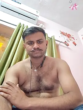 Snapshot of Frvgggghh chatting on 11/20/25, 08:36 Frvgggghh online show from 11/20/25, 08:36