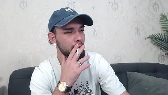 Snapshot of DanyelCarter chatting on 10/05/25, 07:12 DanyelCarter online show from 10/05/25, 07:12