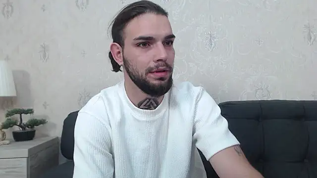 Snapshot of DanyelCarter chatting on 10/09/25, 06:39 DanyelCarter online show from 10/09/25, 06:39