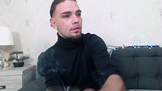 Snapshot of DanyelCarter chatting on 10/11/25, 07:34 DanyelCarter online show from 10/11/25, 07:34