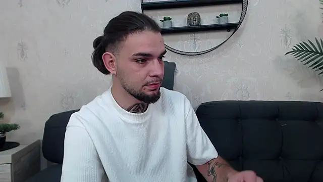 Snapshot of DanyelCarter chatting on 10/13/25, 06:41 DanyelCarter online show from 10/13/25, 06:41