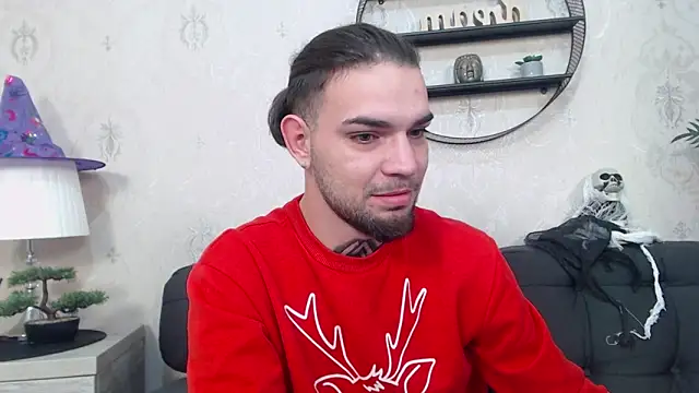 Snapshot of DanyelCarter chatting on 10/15/25, 06:52 DanyelCarter online show from 10/15/25, 06:52