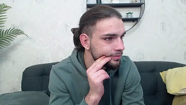 Snapshot of DanyelCarter chatting on 11/11/25, 07:03 DanyelCarter online show from 11/11/25, 07:03