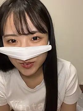 Snapshot of av_nanashi chatting on 10/10/25, 12:15 av nanashi online show from 10/10/25, 12:15