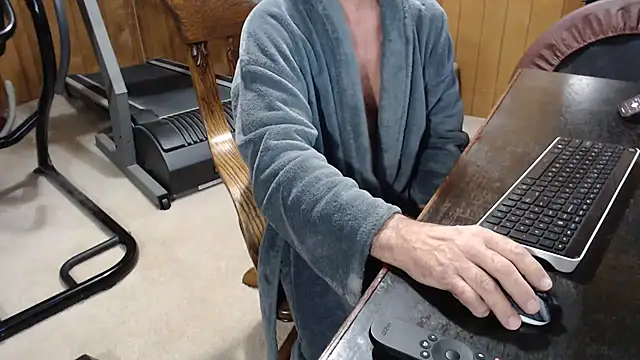 billy471 online show from 10/17/25, 03:25